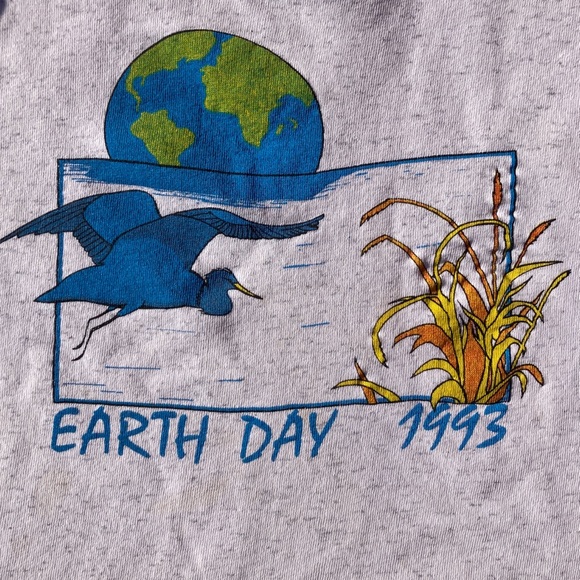 1993 Earth Day Egret Heron Sweatshirt Planet Gen X Nature Hike Women Unisex - Picture 1 of 11